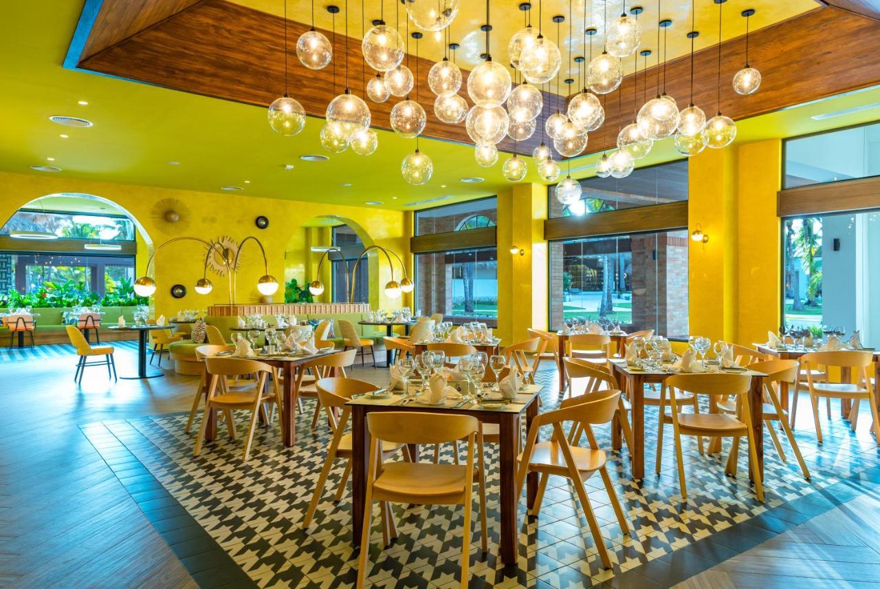 Caribe Deluxe Princess Πούντα Κάνα Εξωτερικό φωτογραφία Restaurant