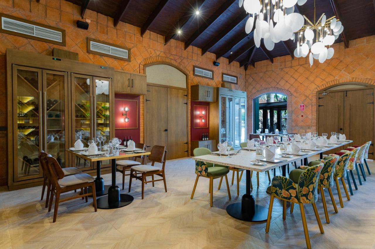 Caribe Deluxe Princess Πούντα Κάνα Εξωτερικό φωτογραφία Restaurant interior