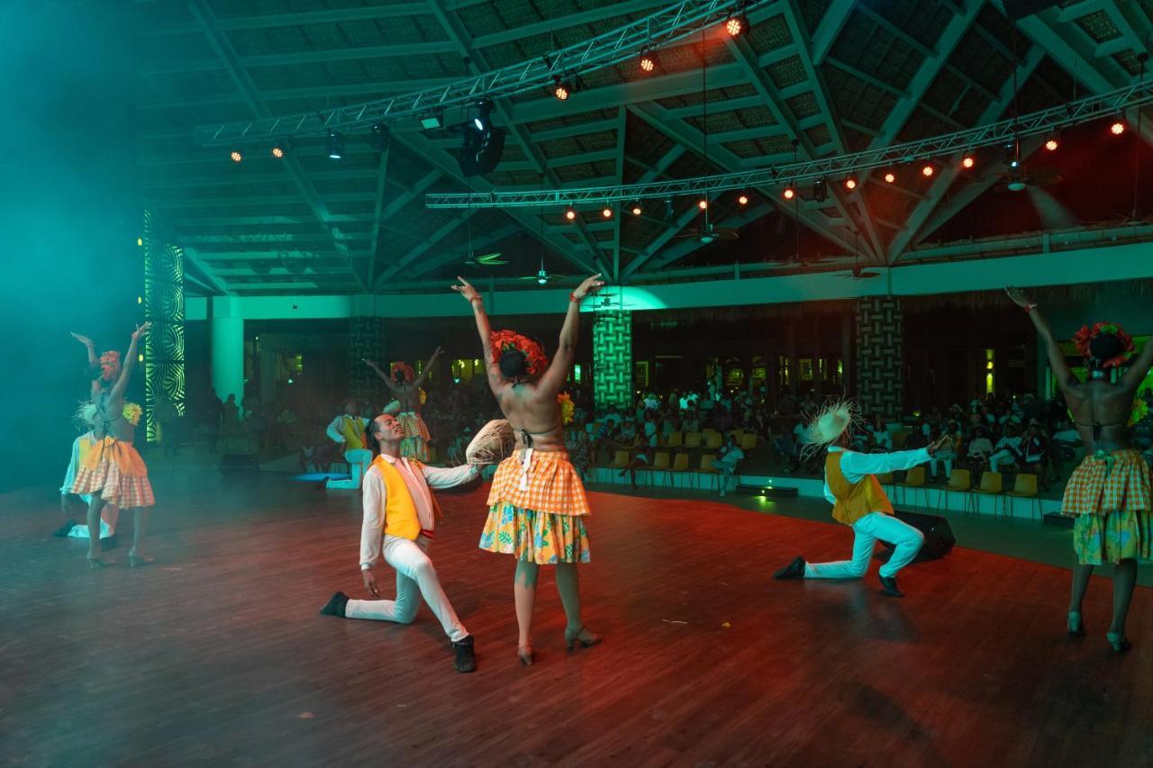 Caribe Deluxe Princess Πούντα Κάνα Εξωτερικό φωτογραφία The 2007 opening ceremony of the 10th Asian Games